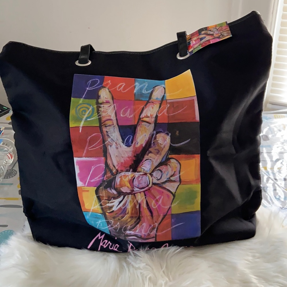 🆕Maria Reyes tote bag
